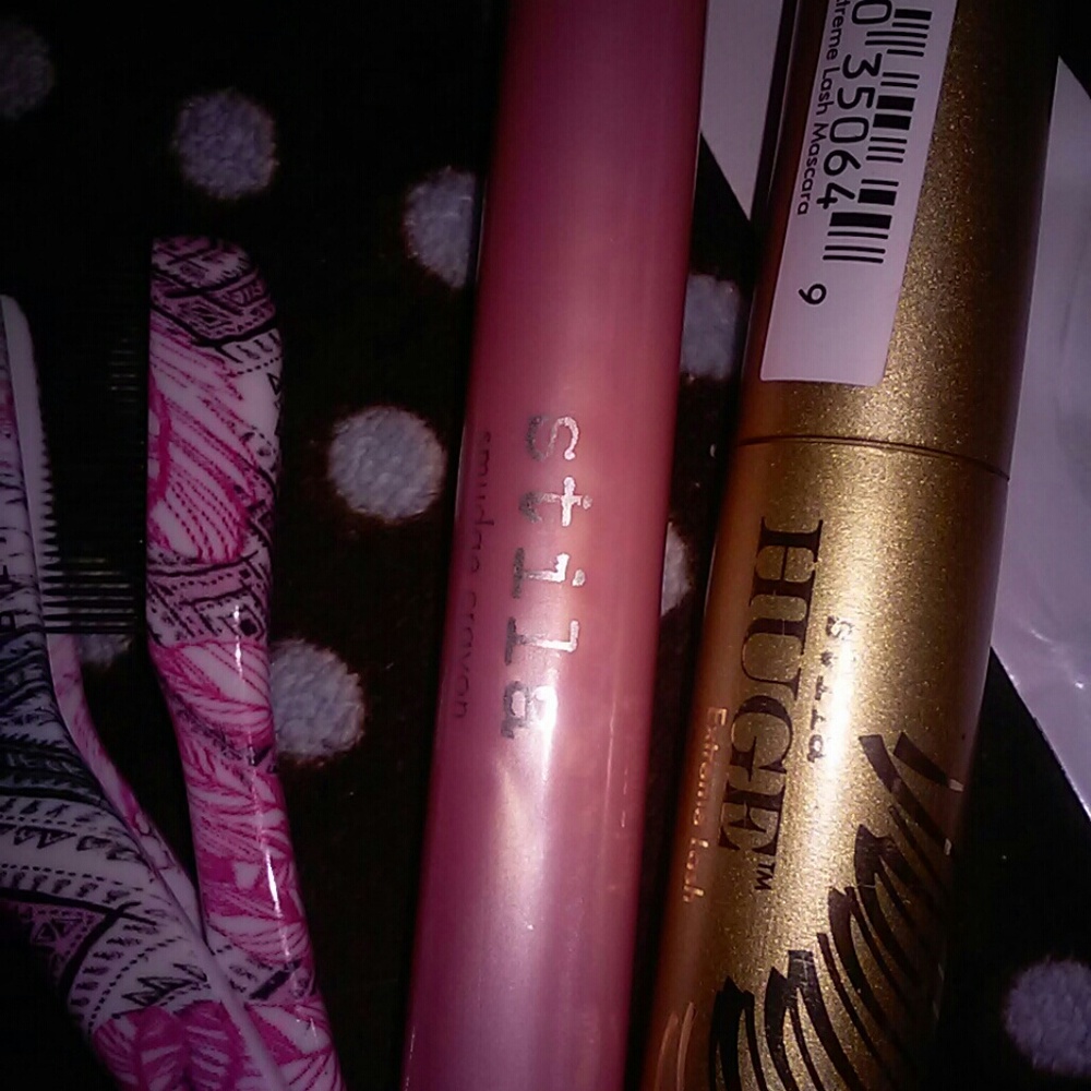Beauty Bundle ๐ ๐๐ - Picture 2 of 4